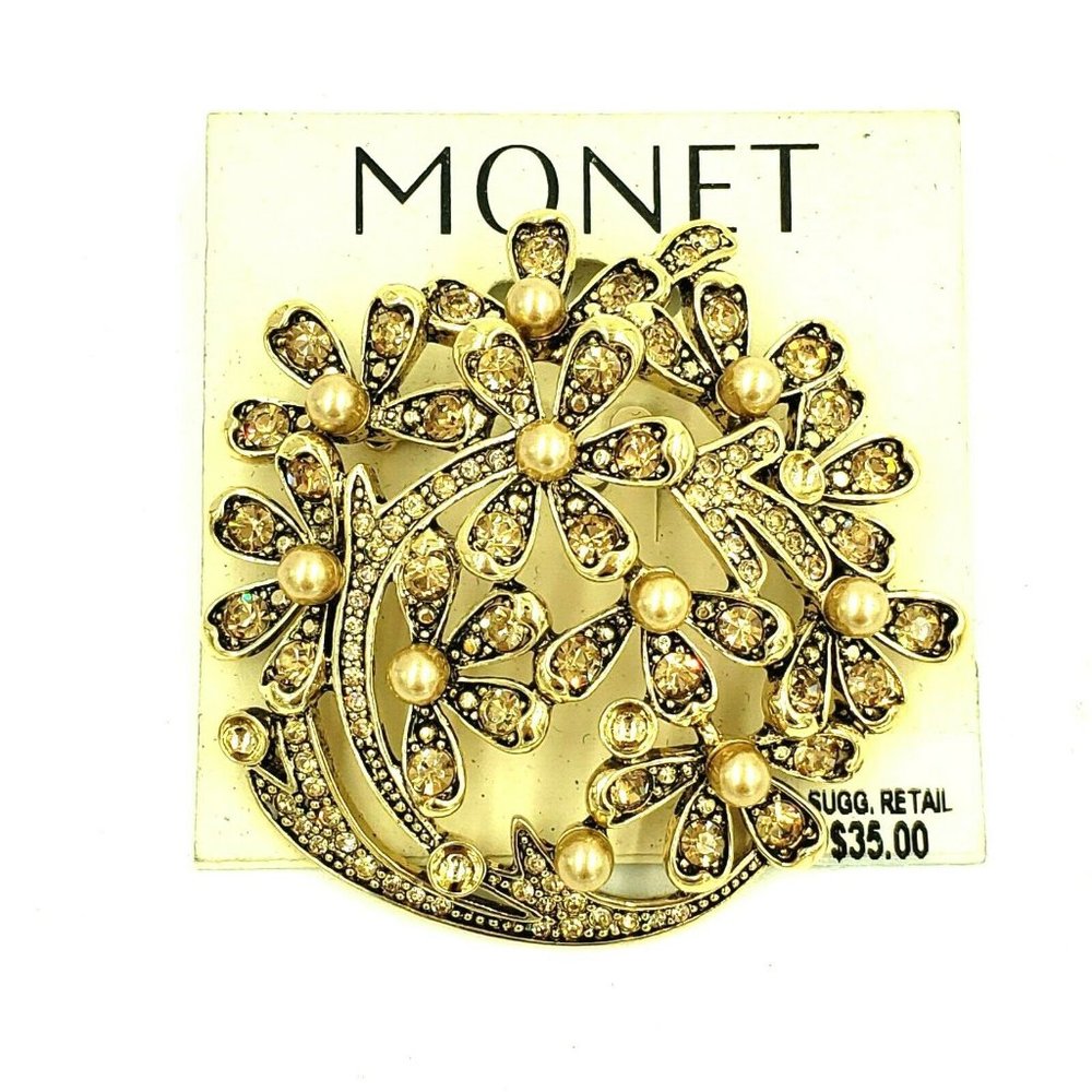 Monet Open Work Flower Brooch
